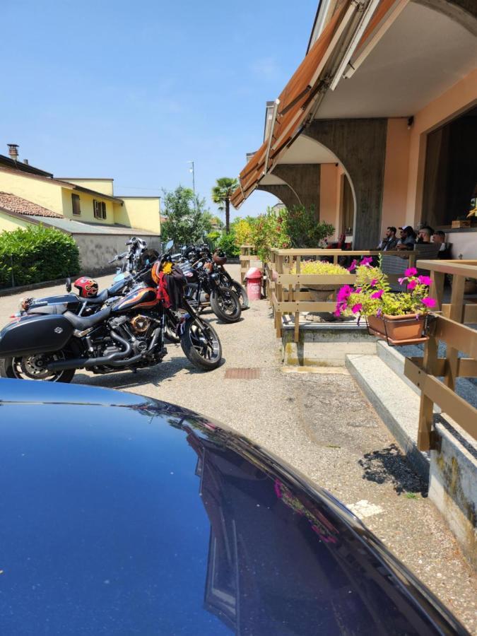 Hotel Route 9 Cadeo Dış mekan fotoğraf
