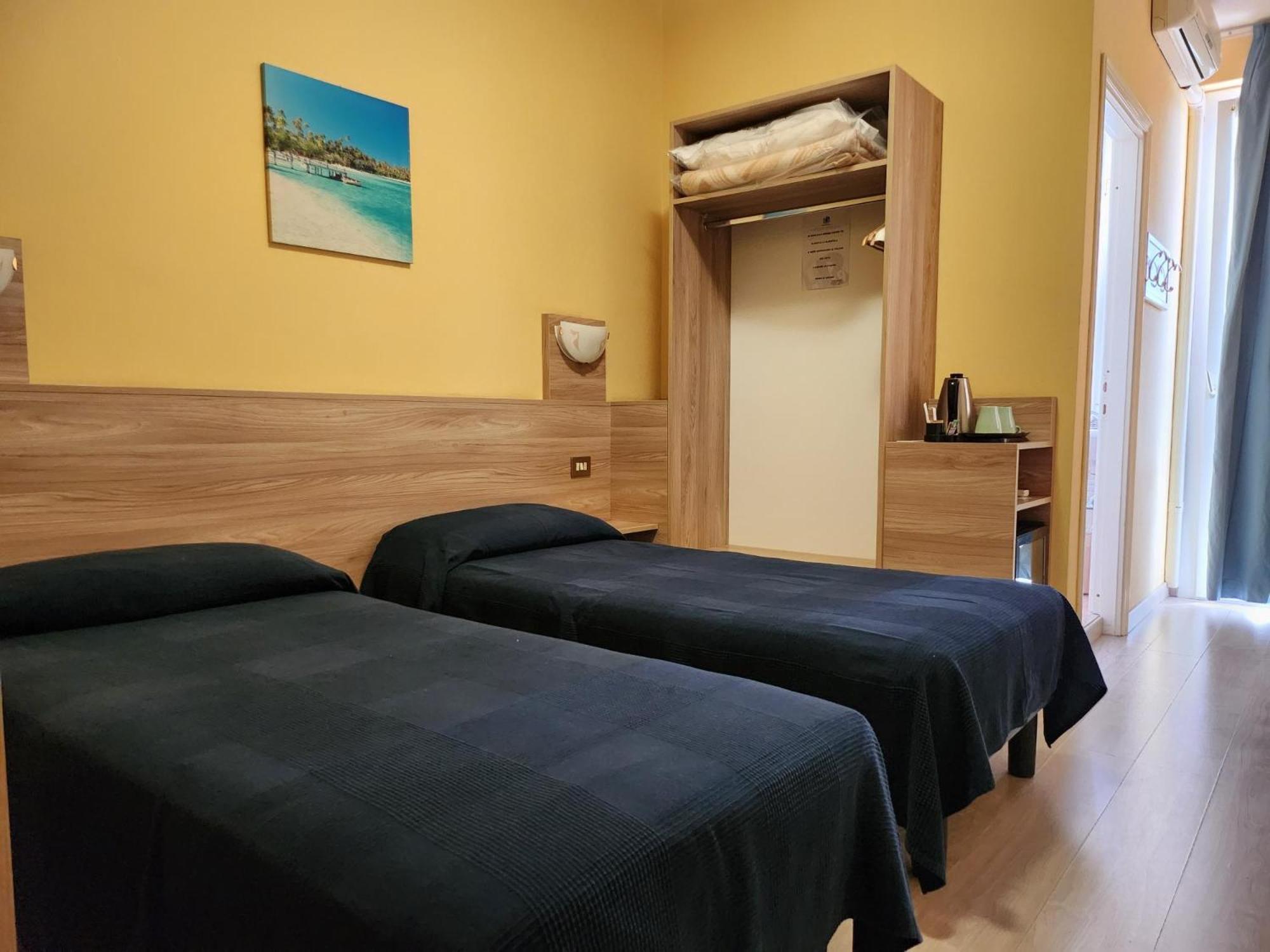 Hotel Route 9 Cadeo Dış mekan fotoğraf