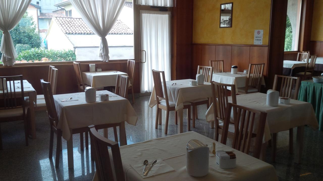 Hotel Route 9 Cadeo Dış mekan fotoğraf