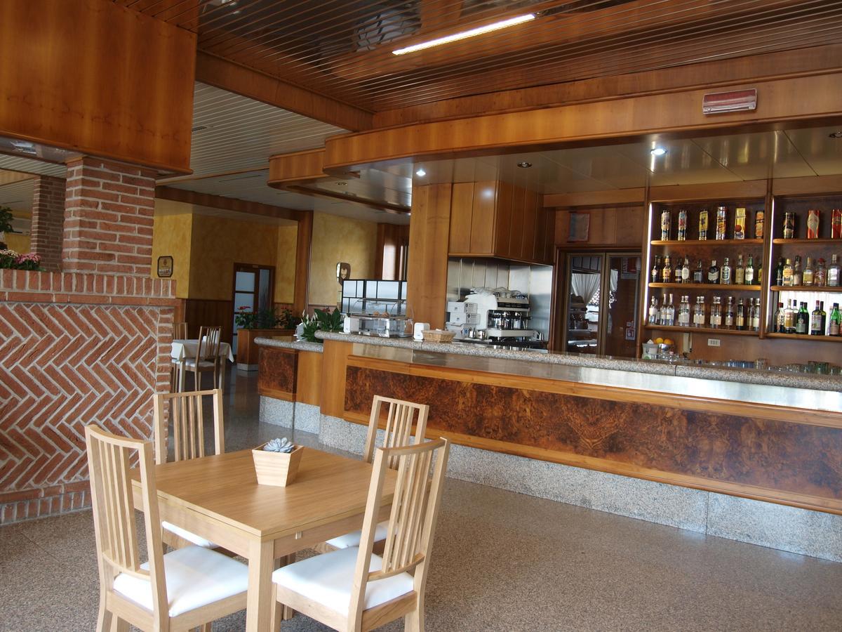 Hotel Route 9 Cadeo Dış mekan fotoğraf