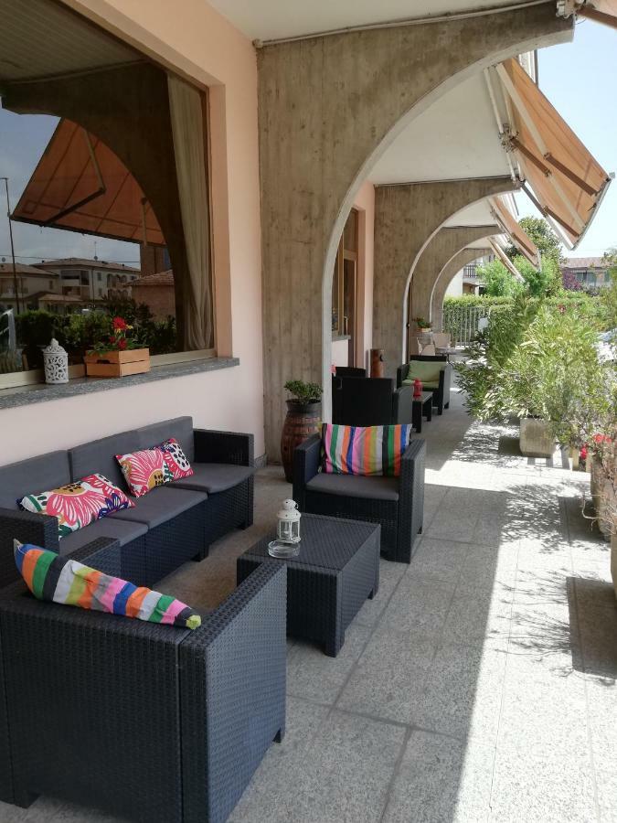 Hotel Route 9 Cadeo Dış mekan fotoğraf